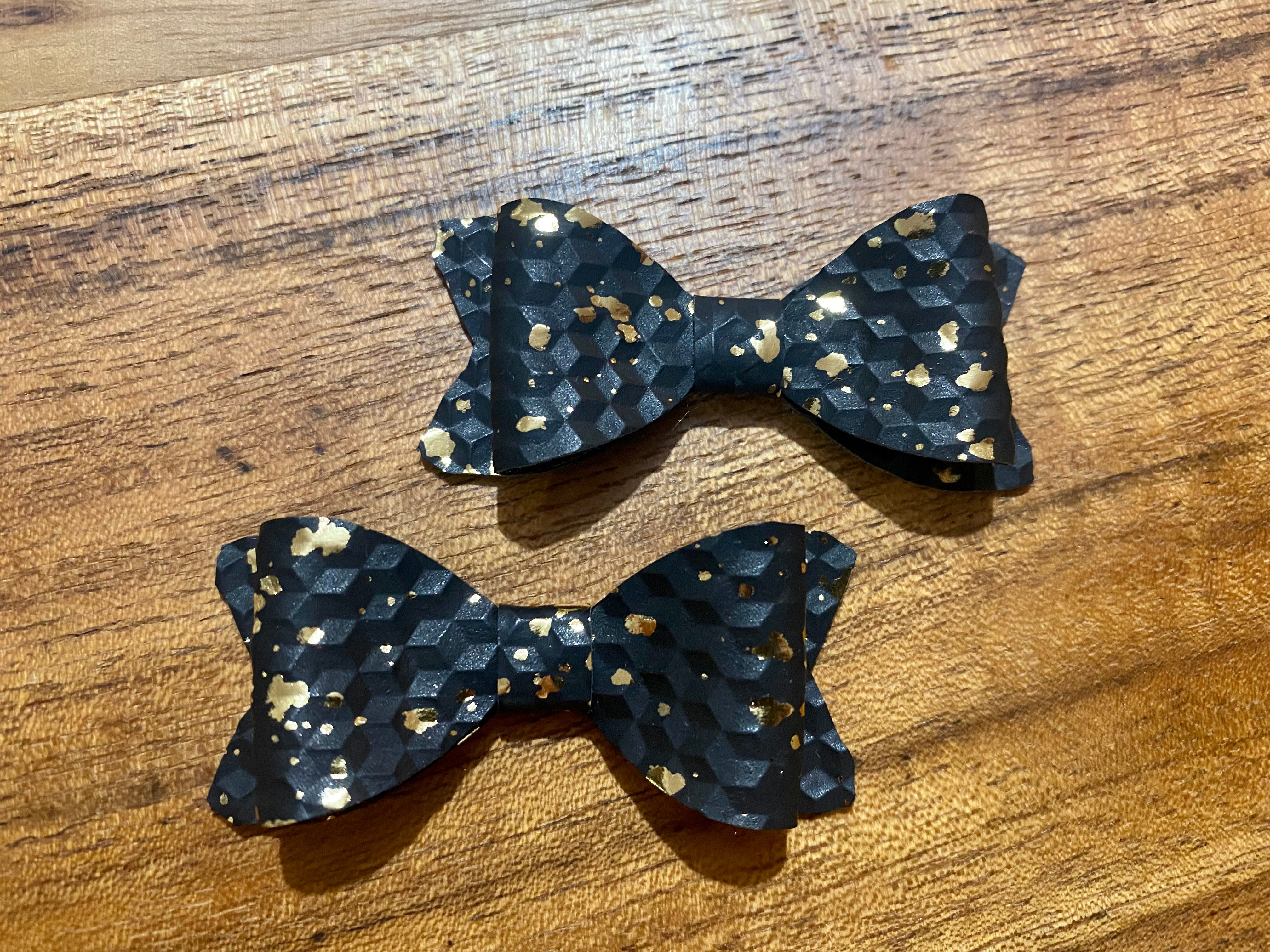 Gold/Black Triangle Mini Clip Hairbow