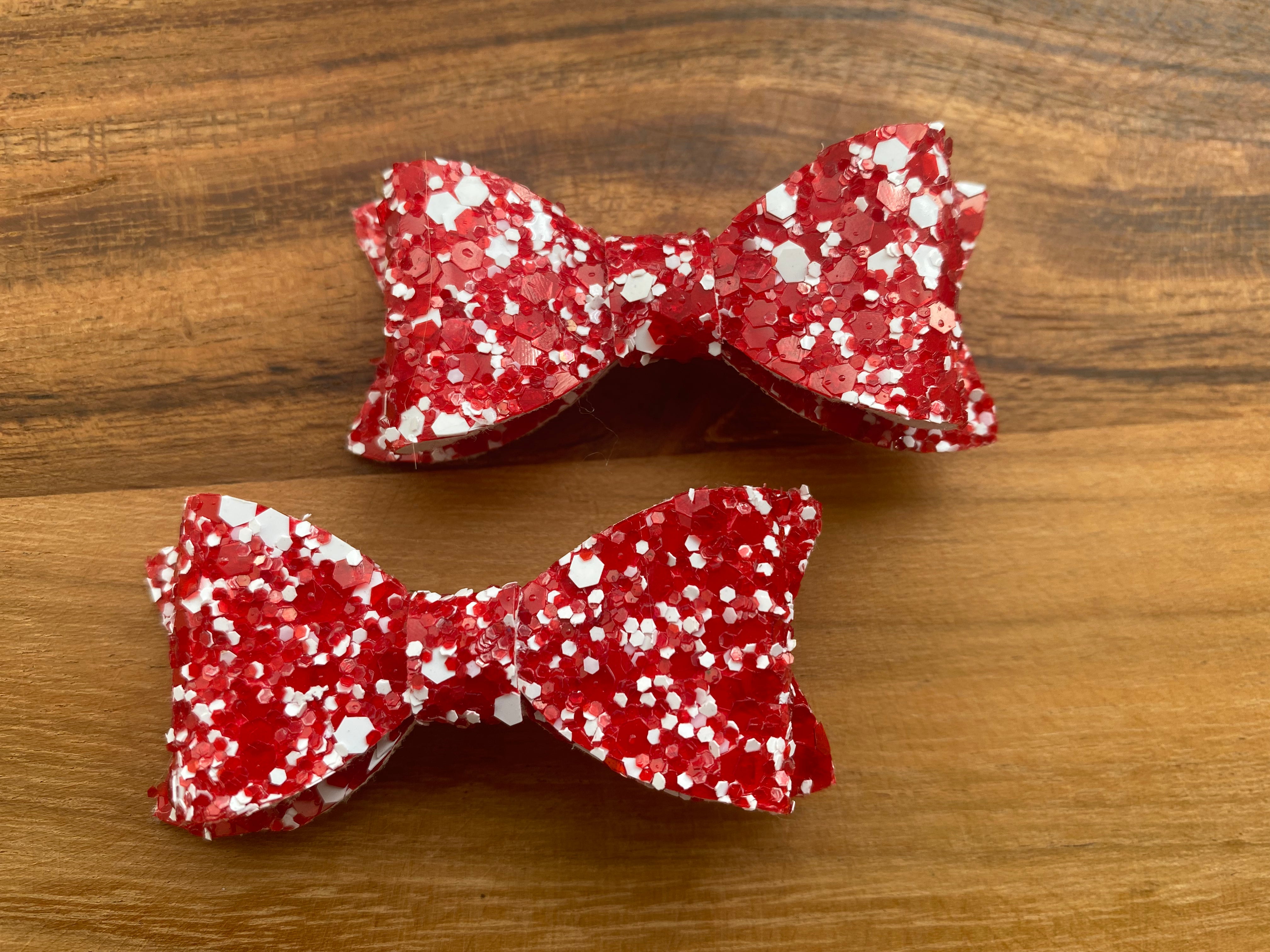 Christmas Piggy Clip Red/White Glitter (single clip)