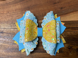 Blue Daffodil Luxe Hairbow