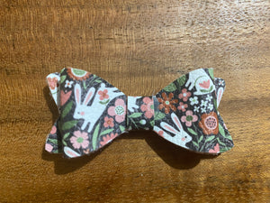 Floral Bunny Piggy Clip (single clip)